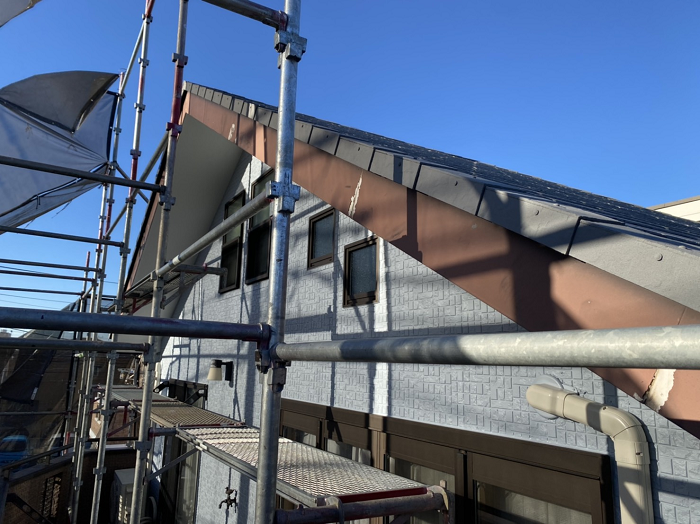 破風板金巻き　施工前